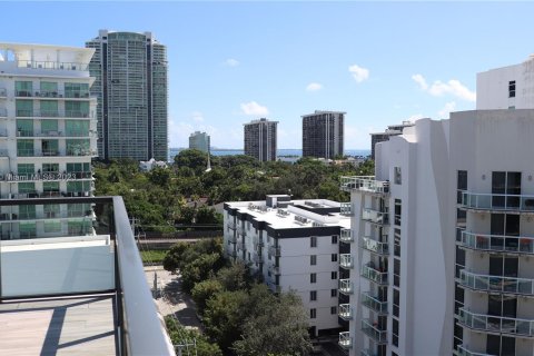 Condominio en venta en Miami, Florida, 1 dormitorio, 63.36 m2 № 515341 - foto 27