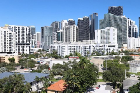 Condominio en venta en Miami, Florida, 1 dormitorio, 63.36 m2 № 515341 - foto 28