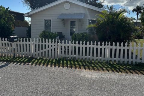 House in Okeechobee, Florida 2 bedrooms, 104.89 sq.m. № 846711 - photo 2