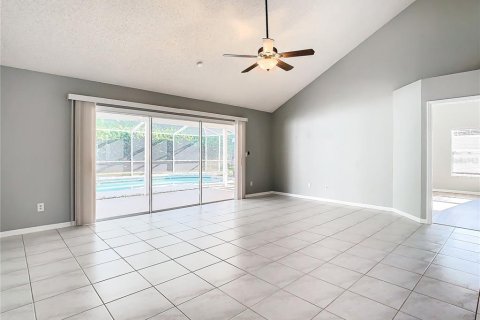 Casa en venta en Tampa, Florida, 4 dormitorios, 205.69 m2 № 1324251 - foto 28