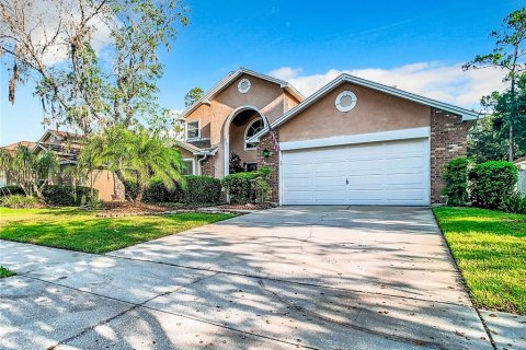 Villa ou maison à vendre à Tampa, Floride: 4 chambres, 205.69 m2 № 1324251 - photo 10