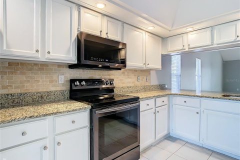 Casa en venta en Tampa, Florida, 4 dormitorios, 205.69 m2 № 1324251 - foto 18