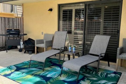 Touwnhouse à vendre à West Palm Beach, Floride: 2 chambres, 114.83 m2 № 945978 - photo 12