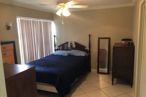 Купить кондоминиум в Лодерхилл, Флорида 2 спальни, 83.98м2, № 965996 - фото 5