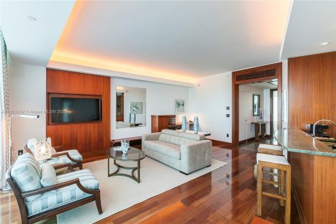 Copropriété à louer à Bal Harbour, Floride: 1 chambre, 106.56 m2 № 69950 - photo 6