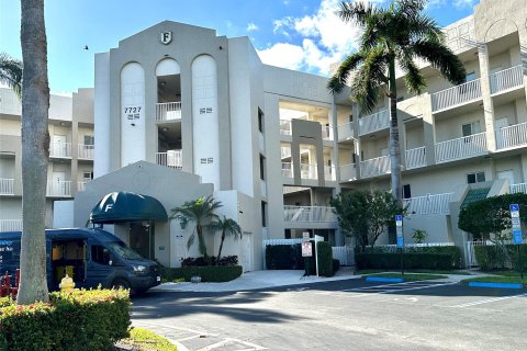 Condominio en venta en Tamarac, Florida, 2 dormitorios, 158.4 m2 № 909829 - foto 21