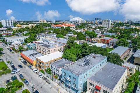 Commercial property in Miami, Florida № 1387869 - photo 26