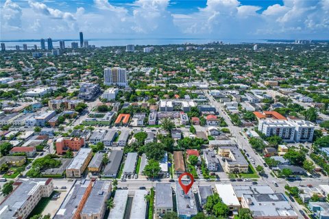 Commercial property in Miami, Florida № 1387869 - photo 20