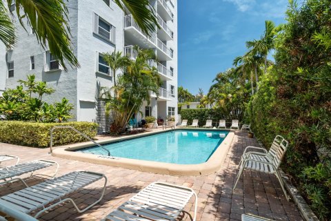 Copropriété à vendre à Fort Lauderdale, Floride: 2 chambres, 75.25 m2 № 1161889 - photo 8