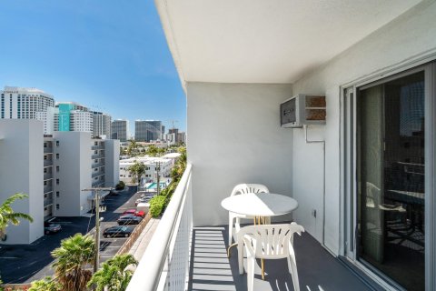 Copropriété à vendre à Fort Lauderdale, Floride: 2 chambres, 75.25 m2 № 1161889 - photo 28