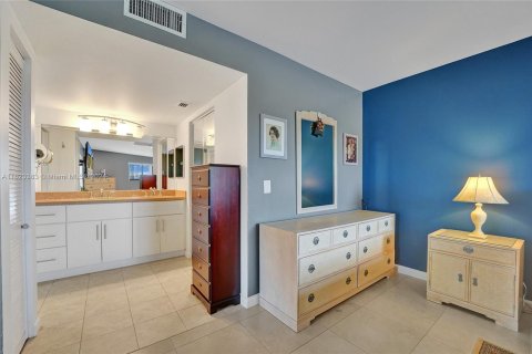 Copropriété à vendre à Pembroke Pines, Floride: 2 chambres, 142.42 m2 № 1270113 - photo 22