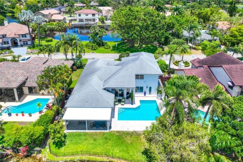 Villa ou maison à vendre à Plantation, Floride: 4 chambres, 280.75 m2 № 1270111 - photo 8