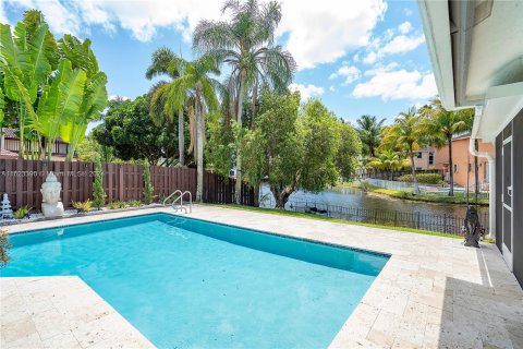 Casa en venta en Plantation, Florida, 4 dormitorios, 280.75 m2 № 1270111 - foto 2