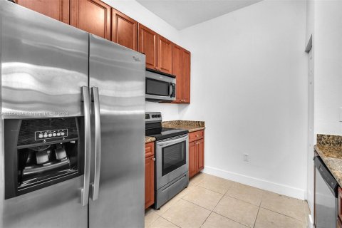 Copropriété à vendre à Aventura, Floride: 1 chambre, 77.67 m2 № 1375931 - photo 16