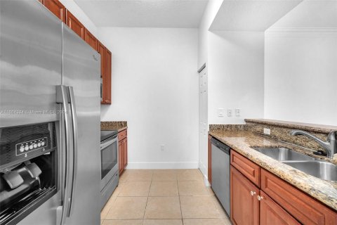 Copropriété à vendre à Aventura, Floride: 1 chambre, 77.67 m2 № 1375931 - photo 17