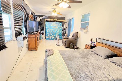 Купить виллу или дом в Тамарак, Флорида 2 спальни, 133.59м2, № 981528 - фото 25