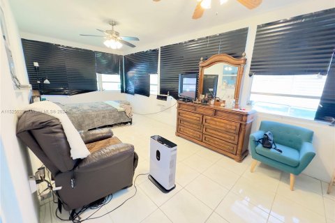 Casa en venta en Tamarac, Florida, 2 dormitorios, 133.59 m2 № 981528 - foto 24