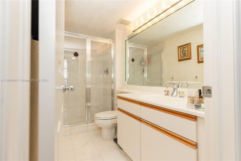 Condo in Aventura, Florida, 3 bedrooms  № 1385835 - photo 21