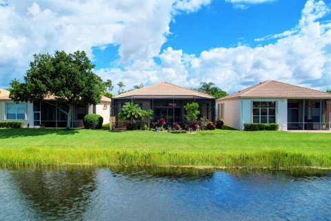 Villa ou maison à vendre à Wellington, Floride: 2 chambres, 219.62 m2 № 694968 - photo 16