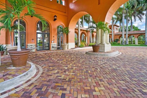 Villa ou maison à vendre à Wellington, Floride: 2 chambres, 219.62 m2 № 694968 - photo 12