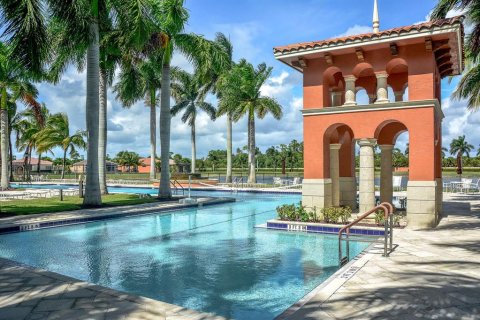 Villa ou maison à vendre à Wellington, Floride: 2 chambres, 219.62 m2 № 694968 - photo 5