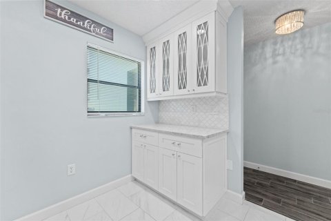 Copropriété à vendre à Clearwater, Floride: 2 chambres, 103.12 m2 № 1350707 - photo 5