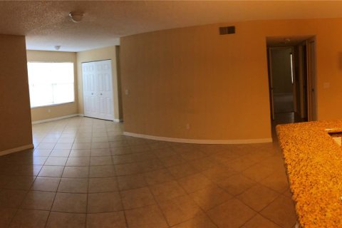 Condominio en alquiler en Orlando, Florida, 2 dormitorios, 91.79 m2 № 1350708 - foto 4