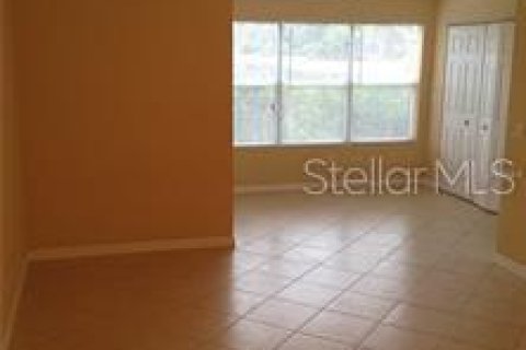 Copropriété à louer à Orlando, Floride: 2 chambres, 91.79 m2 № 1350708 - photo 2