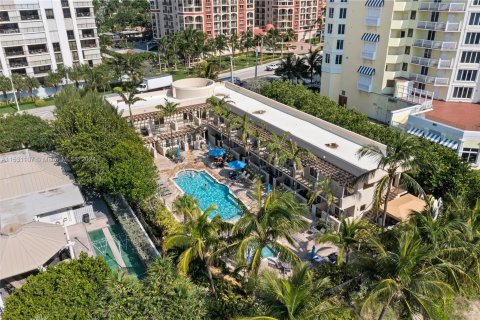 Condo in Fort Lauderdale, Florida, 3 bedrooms  № 1013827 - photo 20