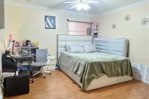 Condo in Hialeah, Florida, 1 bedroom  № 1206240 - photo 7