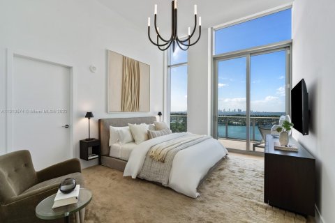 Condo in Miami Beach, Florida, 3 bedrooms  № 183113 - photo 12