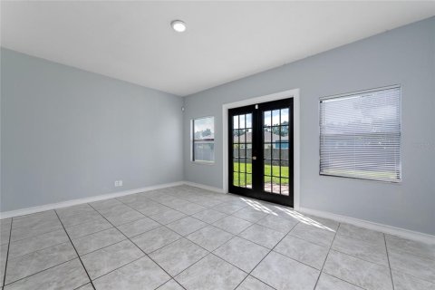 House in Kissimmee, Florida 3 bedrooms, 146.6 sq.m. № 1373631 - photo 5