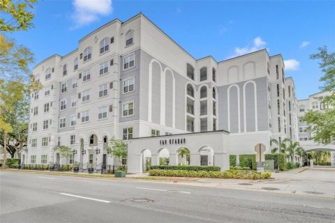 Copropriété à vendre à Orlando, Floride: 1 chambre, 69.12 m2 № 1410346 - photo 1