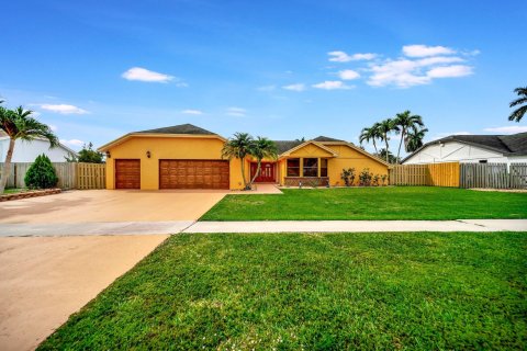House in Sunrise, Florida 3 bedrooms, 197.79 sq.m. № 1093691 - photo 9
