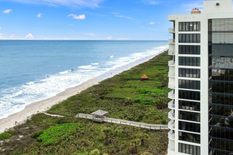 Condominio en venta en Hutchinson Island South, Florida, 3 dormitorios, 261.71 m2 № 888063 - foto 8