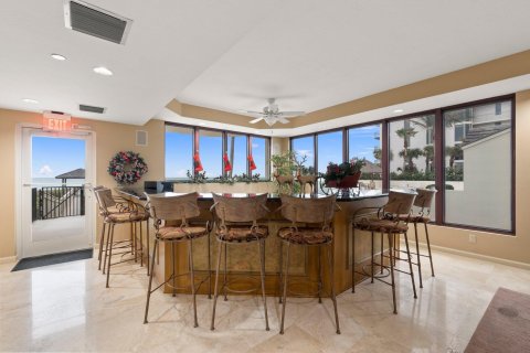Condominio en venta en Hutchinson Island South, Florida, 3 dormitorios, 261.71 m2 № 888063 - foto 20