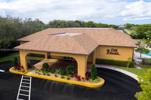 Condominio en venta en Pembroke Pines, Florida, 2 dormitorios, 112.13 m2 № 993816 - foto 12