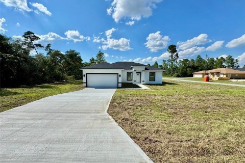 House in Ocala, Florida 4 bedrooms, 163.97 sq.m. № 1335277 - photo 2