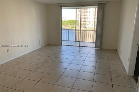 Copropriété à vendre à Aventura, Floride: 1 chambre, 70.88 m2 № 1333163 - photo 6