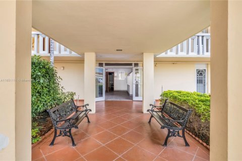 Copropriété à vendre à Aventura, Floride: 1 chambre, 70.88 m2 № 1333163 - photo 2