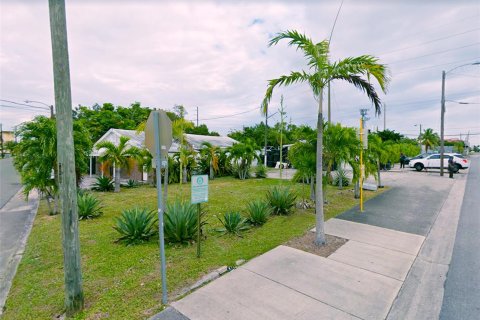 Terrain à vendre à Dania Beach, Floride № 724884 - photo 6