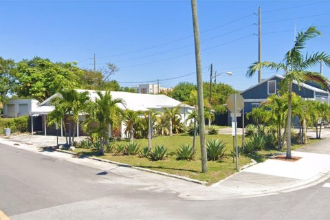Terrain à vendre à Dania Beach, Floride № 724884 - photo 3