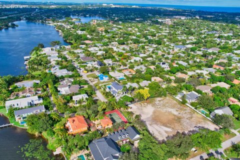 House in Delray Beach, Florida 5 bedrooms, 424.19 sq.m. № 850090 - photo 5