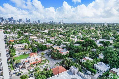 Propiedad comercial en venta en Miami, Florida, 280.94 m2 № 866052 - foto 23