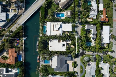 Villa ou maison à vendre à Miami Beach, Floride: 6 chambres, 558.44 m2 № 866049 - photo 30