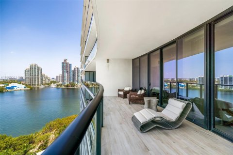 Condominio en venta en Aventura, Florida, 3 dormitorios, 276.57 m2 № 1387868 - foto 12