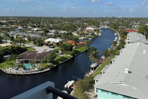 Condominio en venta en Pompano Beach, Florida, 1 dormitorio, 75.72 m2 № 1093731 - foto 17