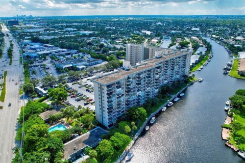 Copropriété à vendre à Pompano Beach, Floride: 1 chambre, 75.72 m2 № 1093731 - photo 25