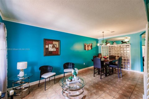 Touwnhouse à vendre à Miramar, Floride: 3 chambres, 138.42 m2 № 1185119 - photo 4