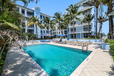 Condominio en venta en Deerfield Beach, Florida, 3 dormitorios, 206.24 m2 № 1185579 - foto 25